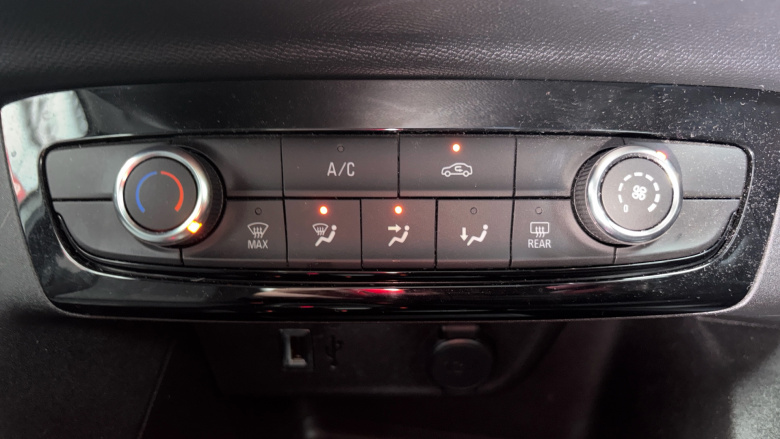 Vauxhall Corsa 1.2 Turbo Design 5dr Auto Petrol Hatchback